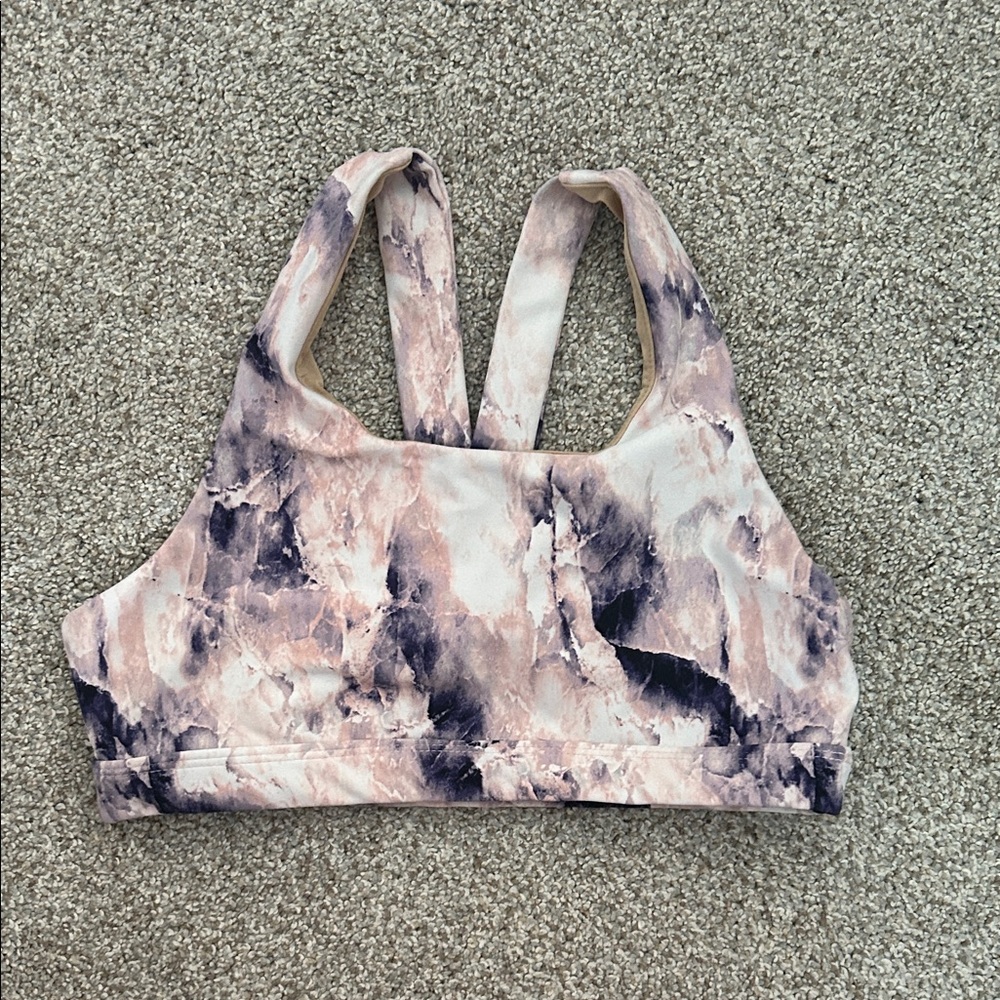 Old Navy Marble-Print Racerback Sports Bra - Pink & Gray